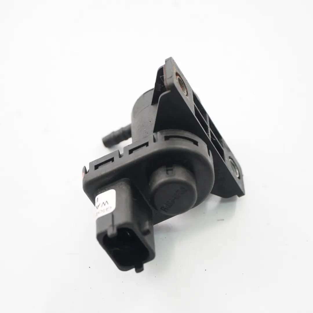 Saab 9-3 Diesel Convertitore di pressione EGR Exhaust Vacuum Solenoid - SKU 55204916 - Numero di parte 55204916