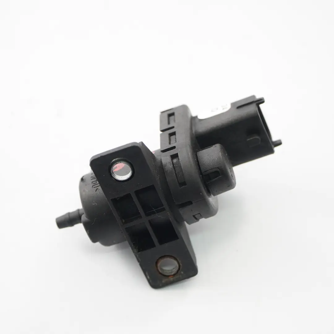 Convertitore di pressione EGR Exhaust Vacuum Solenoid per Saab 9-3 Diesel con numero di parte 55204916 Saab 9-3 Diesel Convertitore di pressione EGR Exhaust Vacuum Solenoid - SKU 55204916 - Numero di parte 55204916
