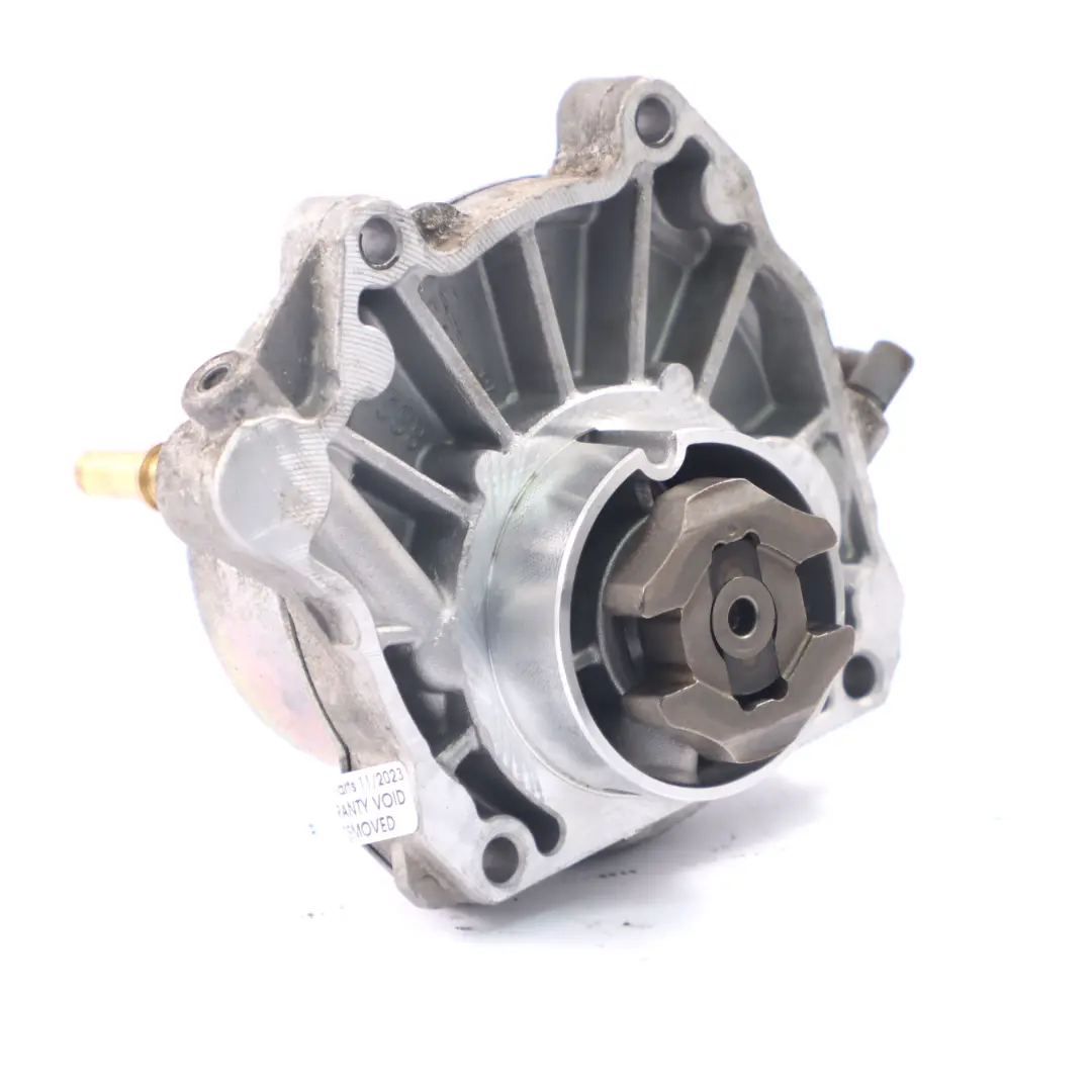 A20DTH Diesel Pompa Podciśnienia Vacum do Opel Insignia A 2.0 CDTI o numerze 55205446 Opel Insignia A 2.0 CDTI A20DTH Diesel Pompa Podciśnienia Vacum - SKU 55205446 - Numer Części 55205446