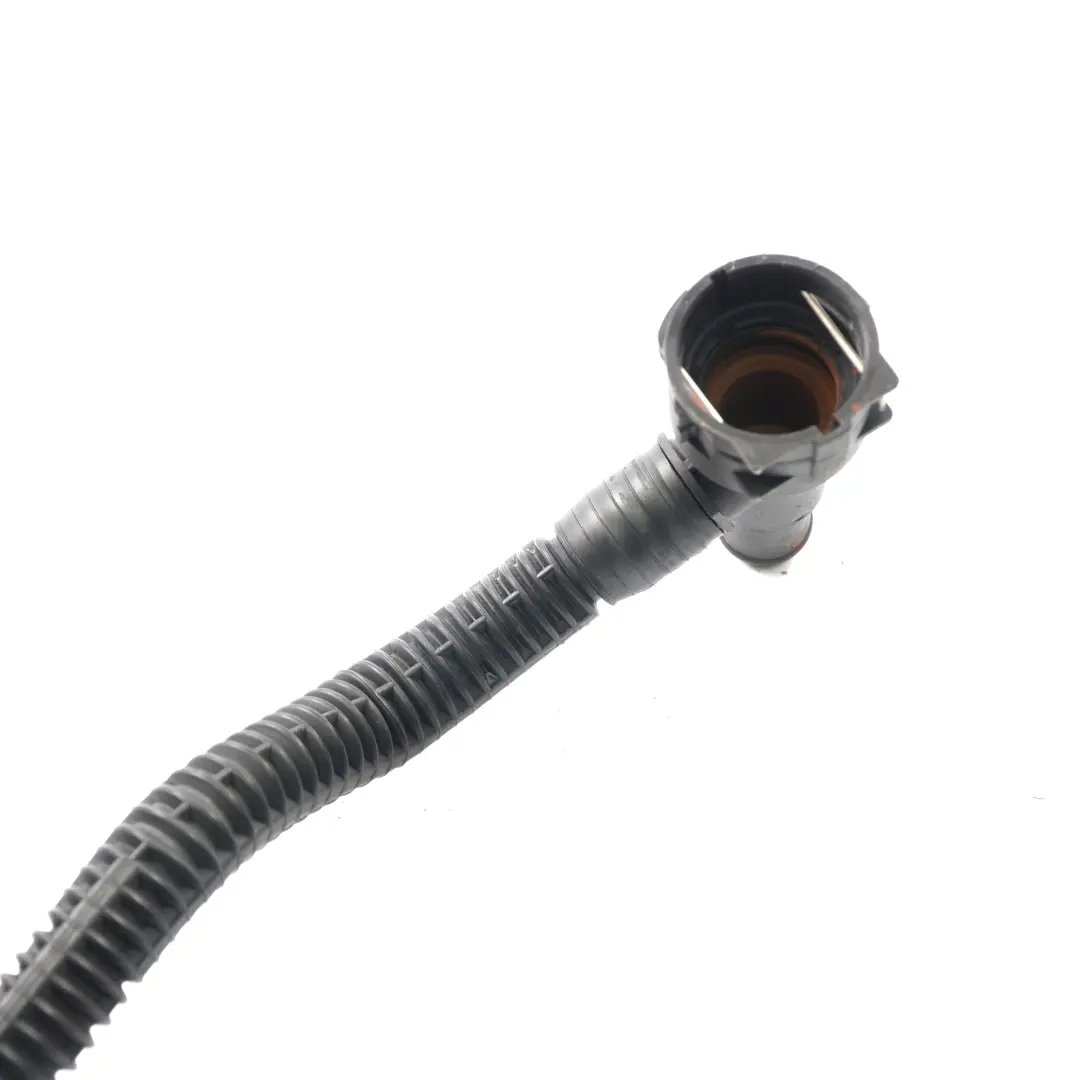  Tuyau refroidissement Saab 93 9-3 1.9 Ttid Tuyau refroidisseur d'huile - SKU 55209778 - Numéro de pièce 55209778