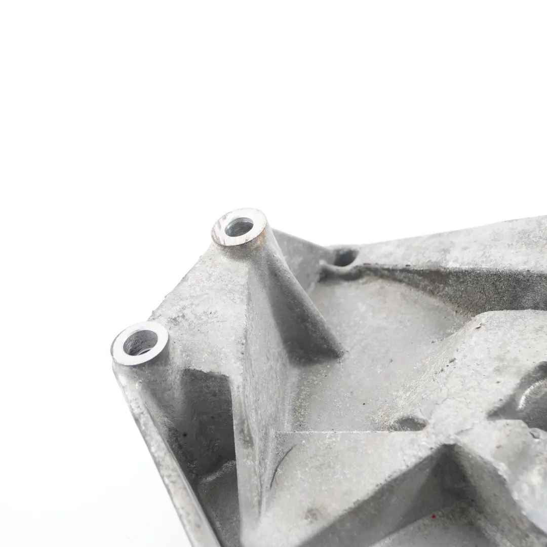 Mount Bracket Saab 9-3 1.9 Ttdi Opel Vectra C 1.9 cdti Z19DTH to Engine with Part number 55210423 Engine Mount Bracket Saab 9-3 1.9 Ttdi Opel Vectra C 1.9 cdti Z19DTH - SKU 55210423 - Part number 55210423