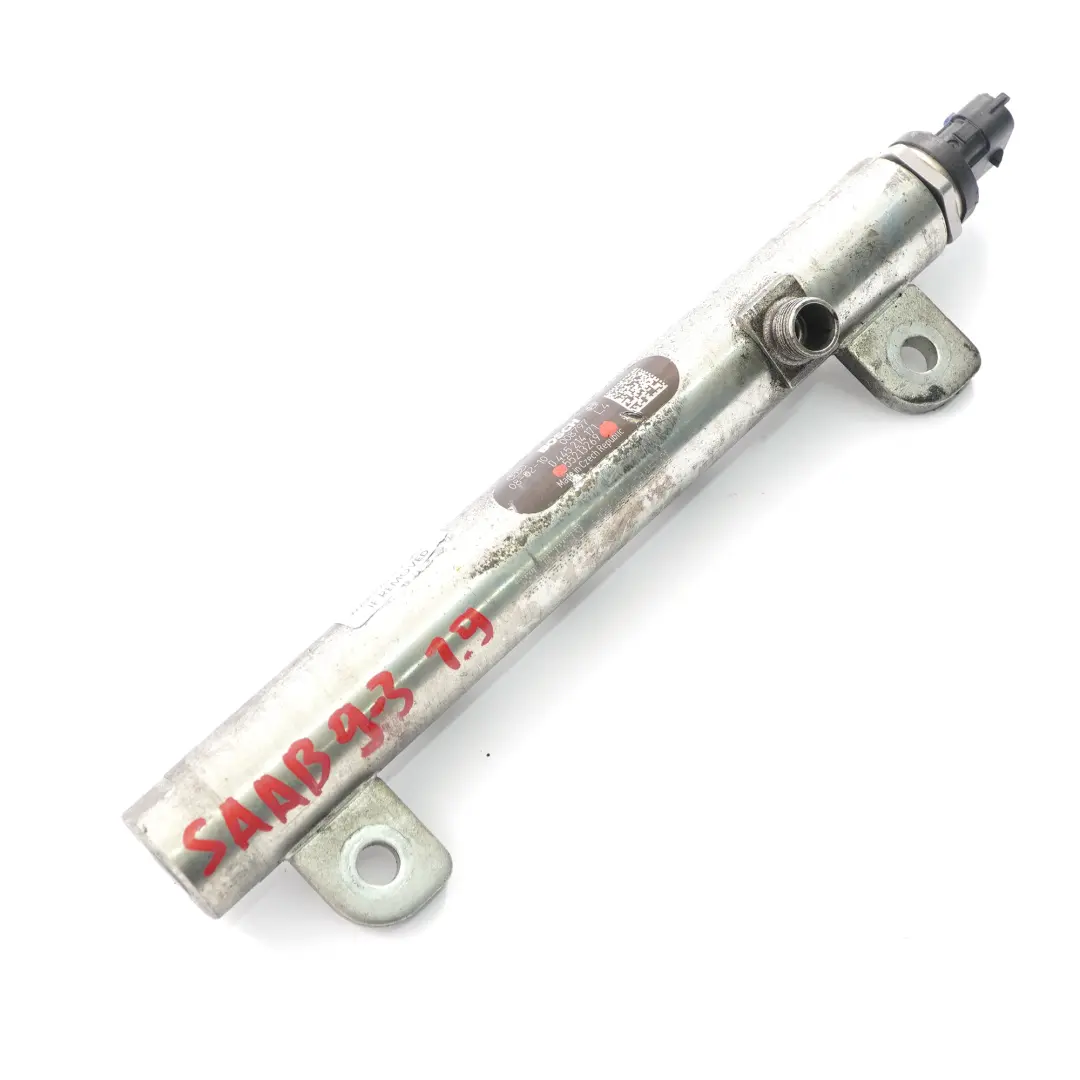  Rail d'injection Saab 9-3 1.9 Ttid Diesel Rail d'injection 0445214171 - SKU 55213269 - Numéro de pièce 55213269
