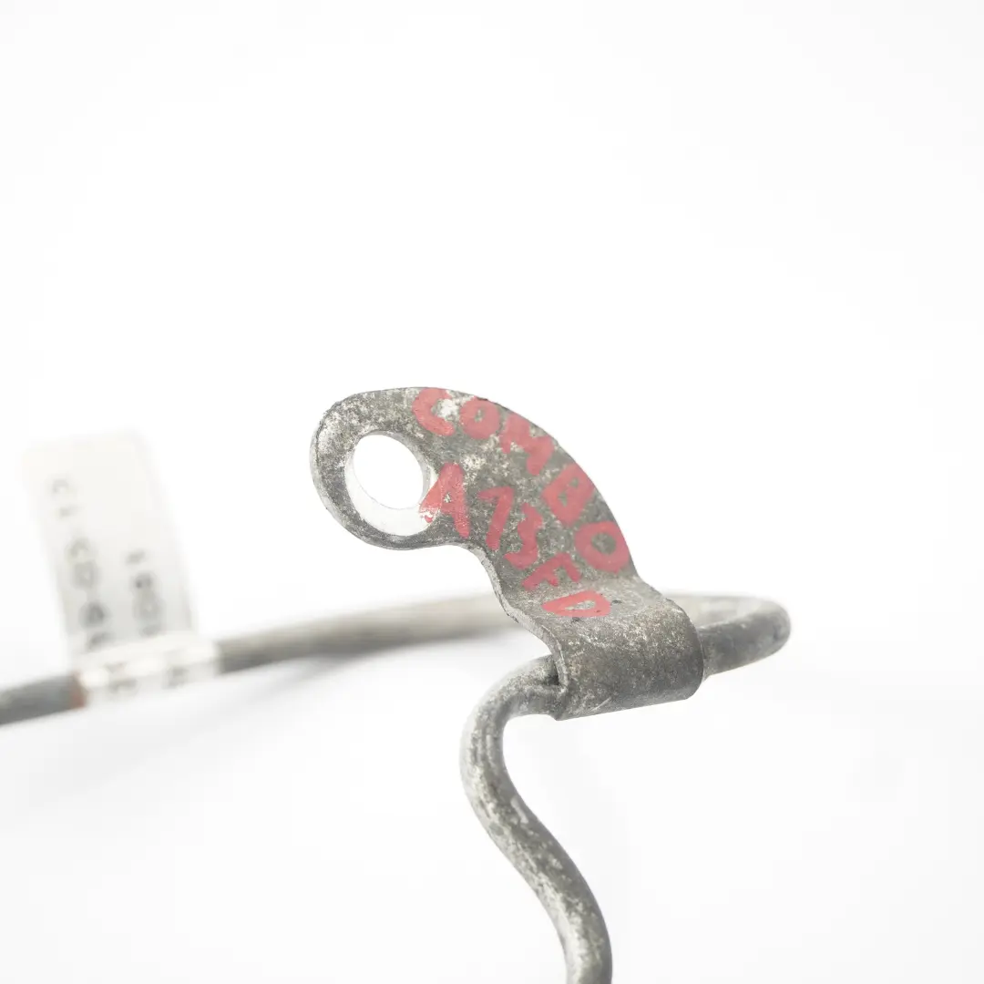 Iniezione di pressione Tubo flessibile per Opel Combo D 1.3 CDTi Diesel con numero di parte 55220468 Opel Combo D 1.3 CDTi Diesel Iniezione di pressione Tubo flessibile - SKU 55220468 - Numero di parte 55220468