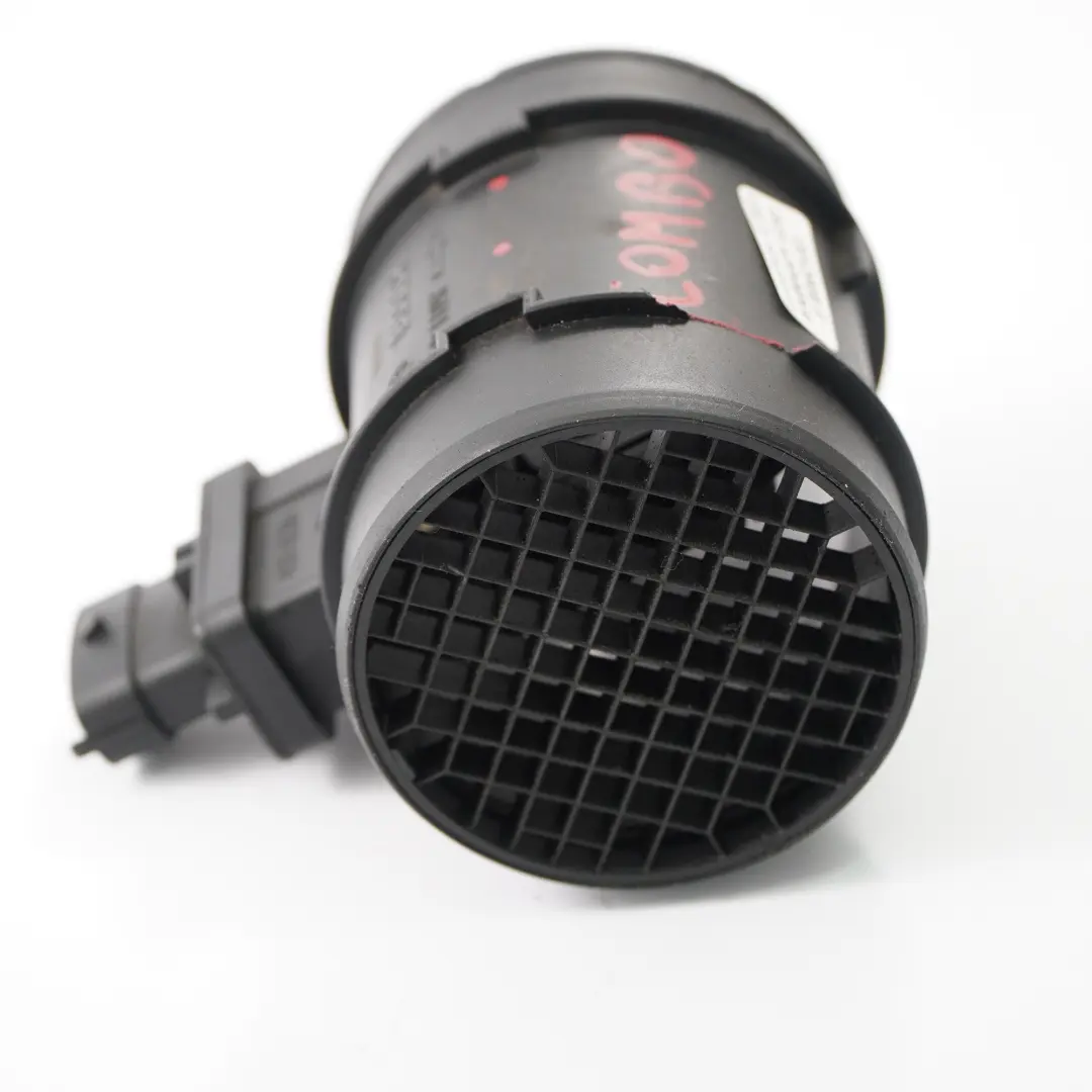 Débitmètre de masse d'air Capteur MAF débit d'air pour Opel Combo 1.3 1.6 D à propos du numéro de pièce 55220715 Opel Combo 1.3 1.6 D Débitmètre de masse d'air Capteur MAF débit d'air - SKU 55220715-1 - Numéro de pièce 55220715