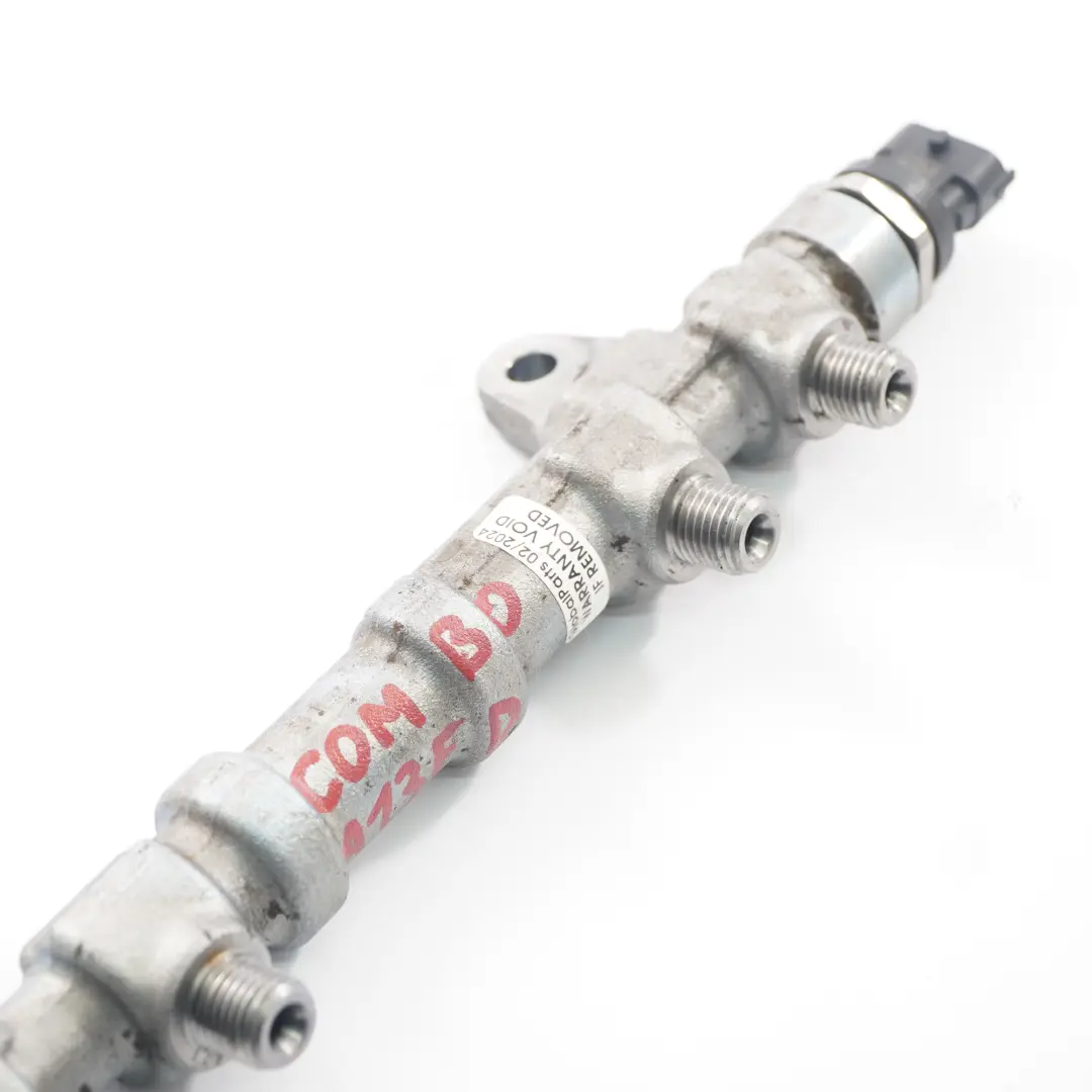 Opel Combo D 1.3 CDTi Diesel Ligne de rail d'injecteur carburant moteur - SKU 55232355 - Numéro de pièce 55232355