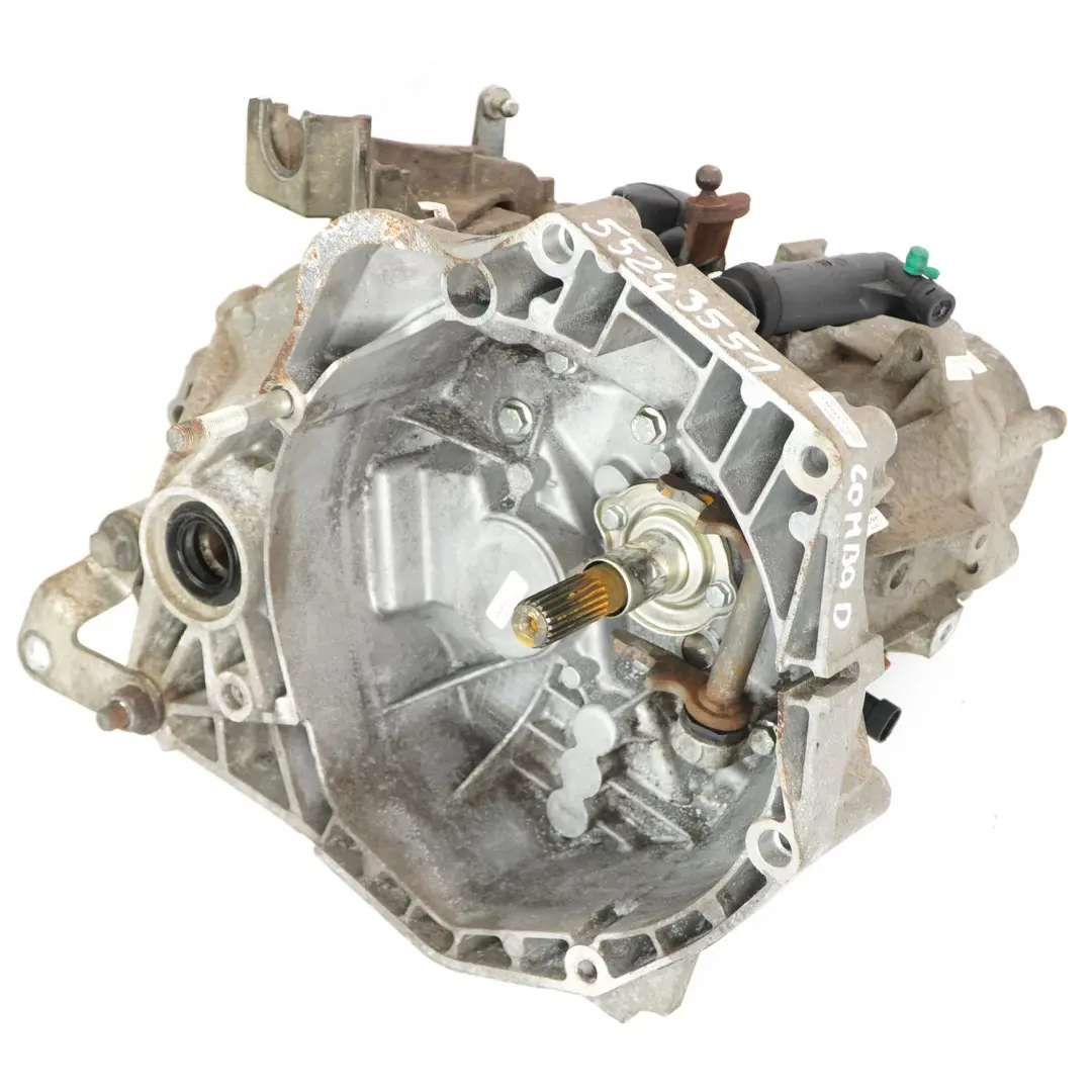 Schaltgetriebe 5 Gang MML 5700456 GARANTIE für Opel Combo D Diesel mit Teilenummer 55243551 Opel Combo D Diesel Schaltgetriebe 5 Gang MML 5700456 GARANTIE - SKU 55243551 - Teilenummer 55243551