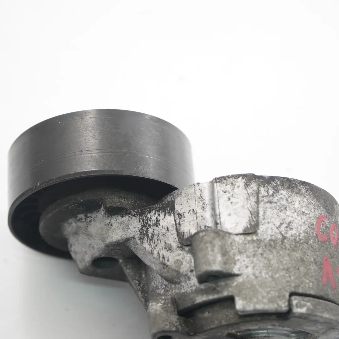 Poulie tension courroie auxiliaire moteur pour Opel Combo D 1.3 CDTi Diesel à propos du numéro de pièce 55244469 Opel Combo D 1.3 CDTi Diesel Poulie tension courroie auxiliaire moteur - SKU 55244469 - Numéro de pièce 55244469