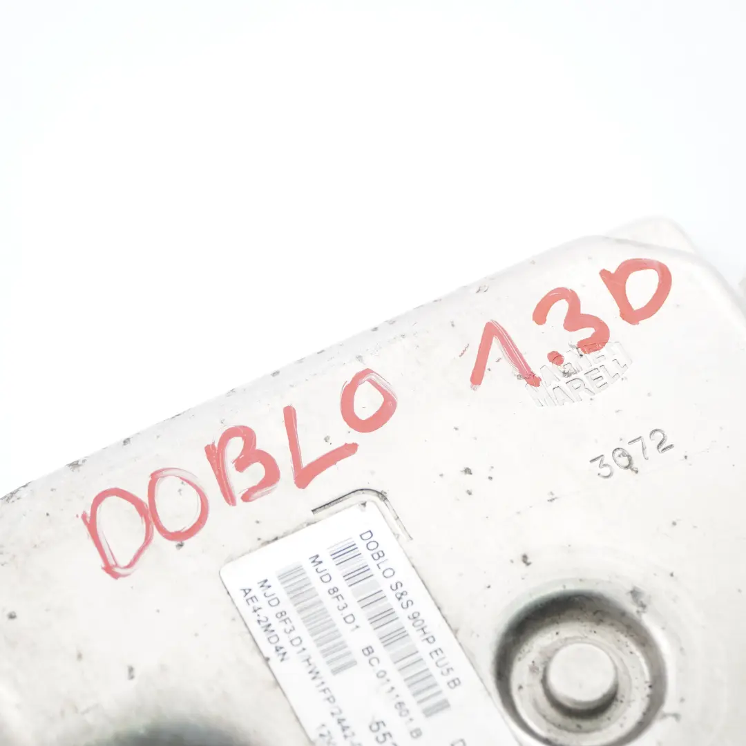 90PS Motor steuergerät Modul ECU für Fiat Doblo 1.3 Diesel Multijet mit Teilenummer 55246588 Fiat Doblo 1.3 Diesel Multijet 90PS Motor steuergerät Modul ECU - SKU 55246588 - Teilenummer 55246588