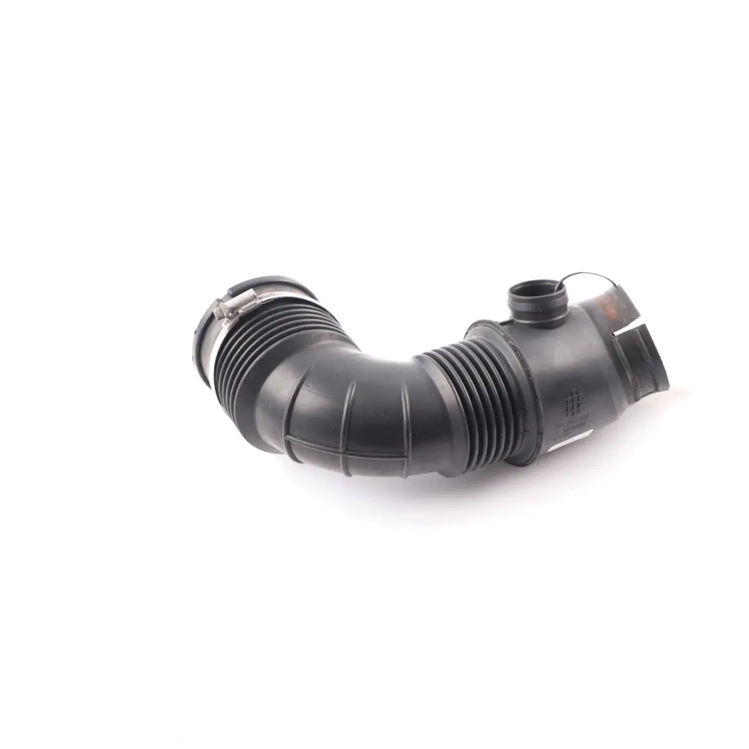 Intake Pipe Hose Line to Vauxhall Insignia A 2.0 CDTi Diesel Air with Part number 55561787 Vauxhall Insignia A 2.0 CDTi Diesel Air Intake Pipe Hose Line - SKU 55561787 - Part number 55561787