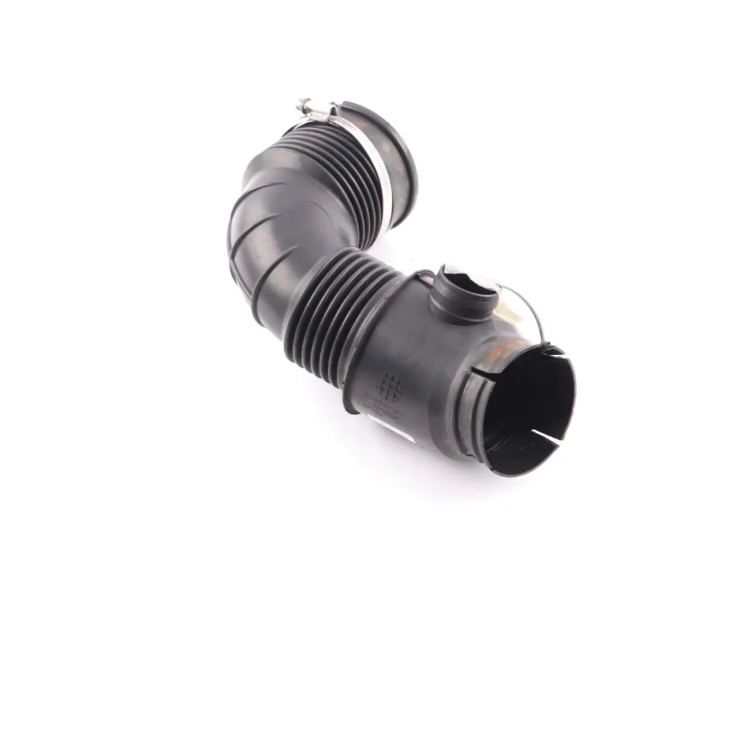 Intake Pipe Hose Line to Vauxhall Insignia A 2.0 CDTi Diesel Air with Part number 55561787 Vauxhall Insignia A 2.0 CDTi Diesel Air Intake Pipe Hose Line - SKU 55561787 - Part number 55561787