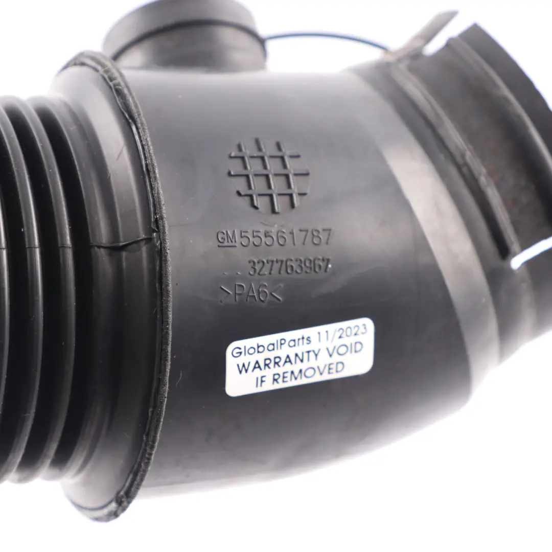 Intake Pipe Hose Line to Vauxhall Insignia A 2.0 CDTi Diesel Air with Part number 55561787 Vauxhall Insignia A 2.0 CDTi Diesel Air Intake Pipe Hose Line - SKU 55561787 - Part number 55561787