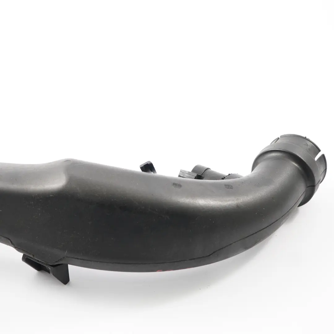 Tubo de Entrada de Aire para Saab 93 9-3 1.9 Ttid Diesel con número de pieza 55562770 Saab 93 9-3 1.9 Ttid Diesel Tubo de Entrada de Aire - SKU 55562770 - Número de pieza 55562770