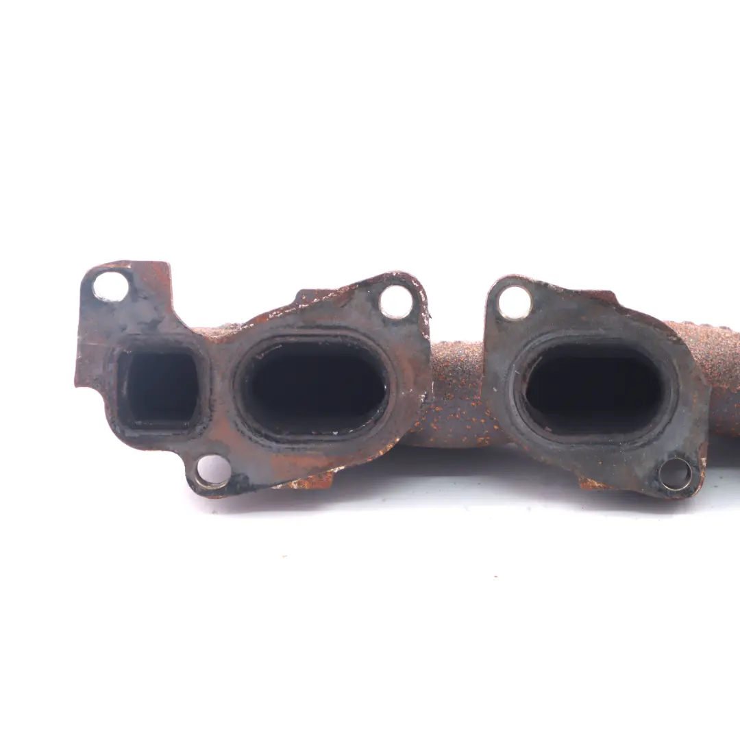 Exhaust Manifold to Vauxhall Insignia A 2.0 CDTI Diesel Engine with Part number 55565985 Vauxhall Insignia A 2.0 CDTI Diesel Engine Exhaust Manifold - SKU 55565985 - Part number 55565985
