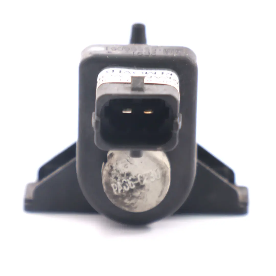 Unterdruckmagnet Ventil Gassteuerung für Opel Insignia A 2.0 CDTI EGR mit Teilenummer 55566051 Opel Insignia A 2.0 CDTI EGR Unterdruckmagnet Ventil Gassteuerung - SKU 55566051 - Teilenummer 55566051