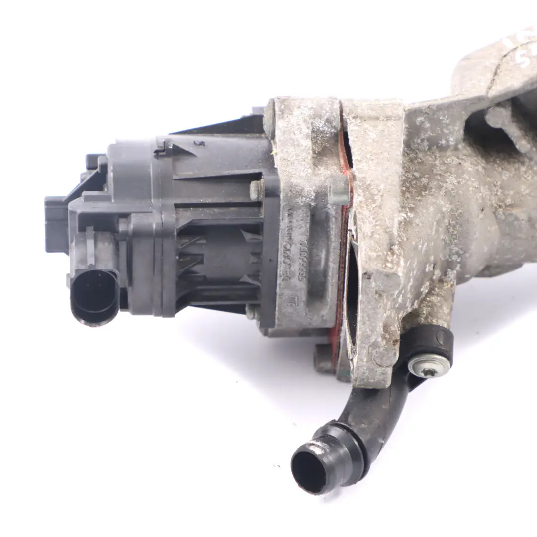 AGR Ventilkühler mit Thermostatgehäuse für Opel Insignia A 2.0 CDTI mit Teilenummer 55567595 Opel Insignia A 2.0 CDTI AGR Ventilkühler mit Thermostatgehäuse - SKU 55567595 - Teilenummer 55567595