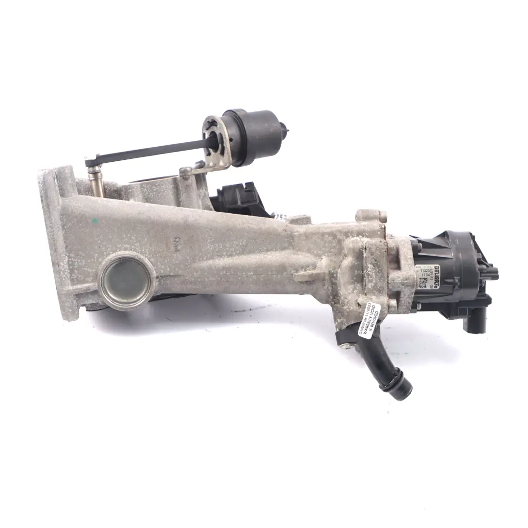 Opel Insignia A 2.0 CDTI Enfriador de la válvula EGR con carcasa - SKU 55567595 - Número de pieza 55567595