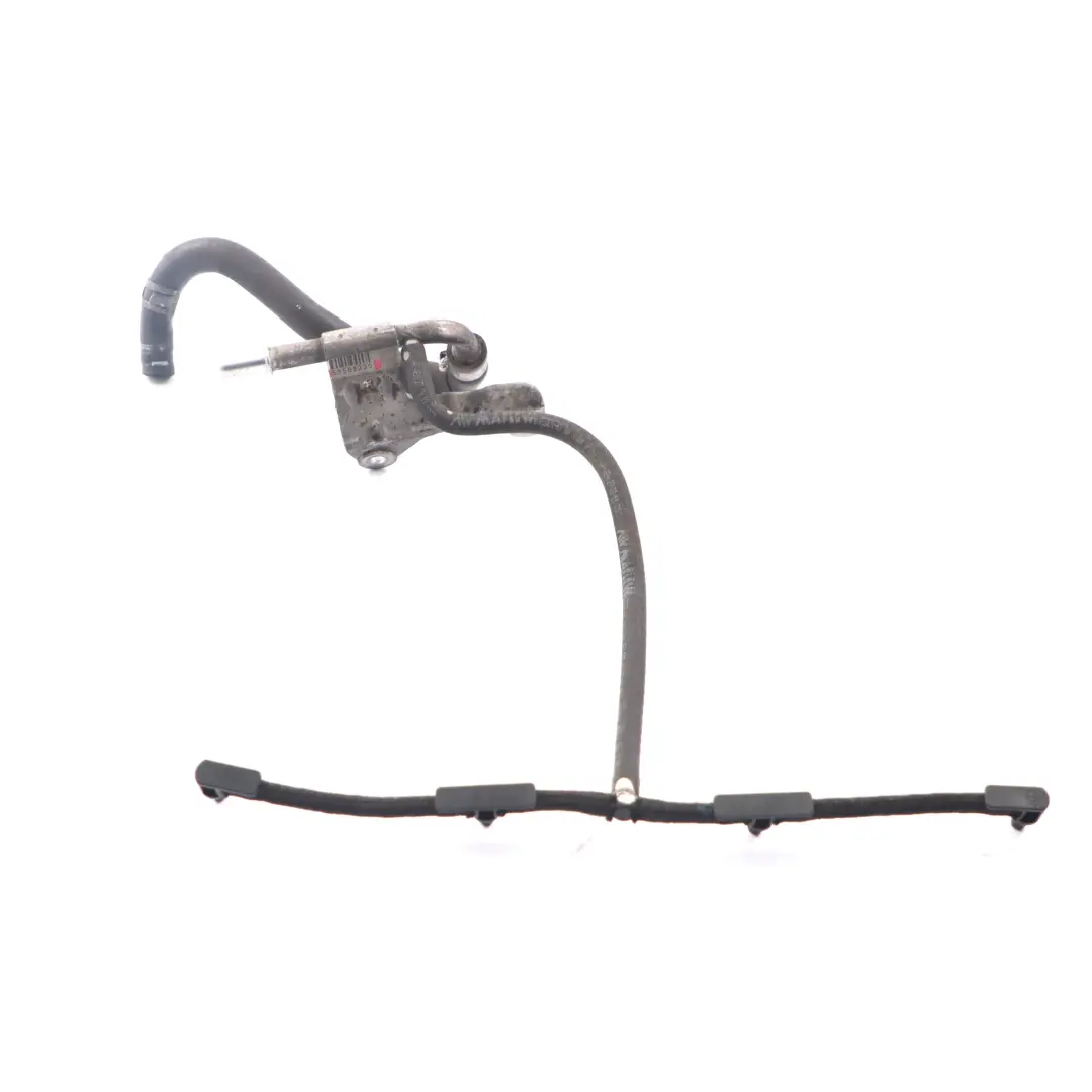 Tuyau de retour de la conduite carburant pour Opel Insignia A 2.0 DCI Diesel à propos du numéro de pièce 55568235 Opel Insignia A 2.0 DCI Diesel Tuyau de retour de la conduite carburant - SKU 55568235 - Numéro de pièce 55568235