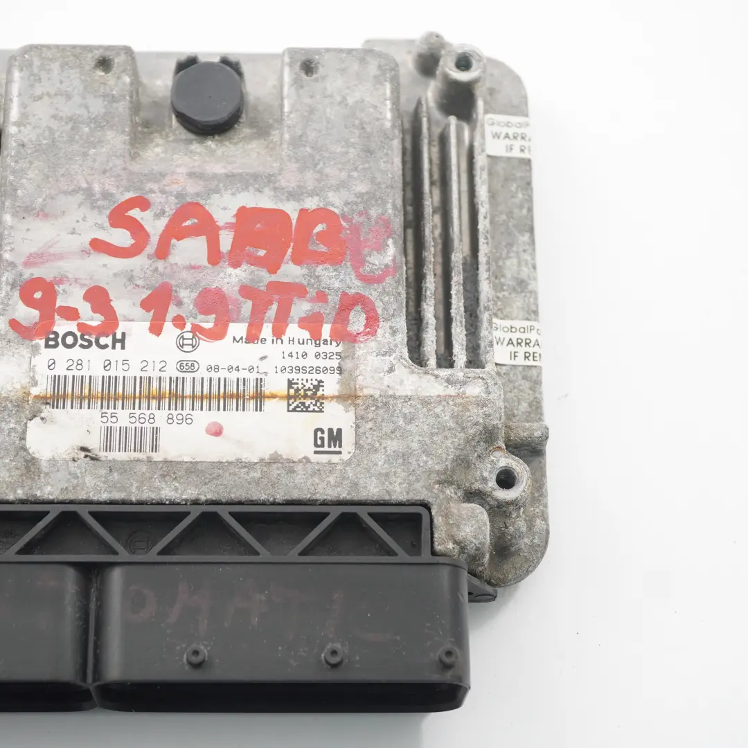 ECU DDE Module de l'unité de contrôle du moteur pour SAAB 9-3 1.9 TTiD à propos du numéro de pièce 55568896 SAAB 9-3 1.9 TTiD ECU DDE Module de l'unité de contrôle du moteur - SKU 55568896 - Numéro de pièce 55568896