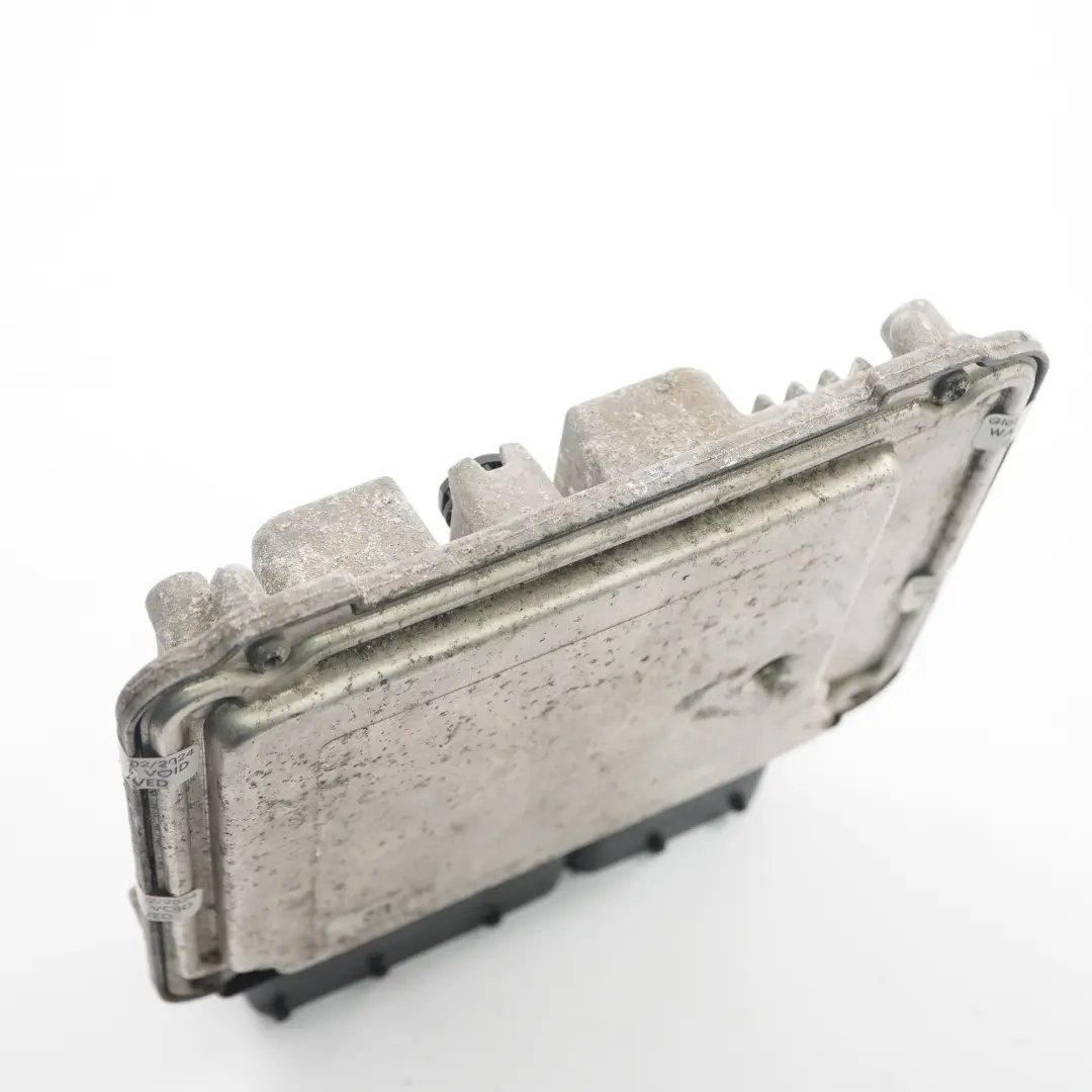 ECU DDE Modulo Unità di Controllo Motore per SAAB 9-3 1.9 TTiD con numero di parte 55568896 SAAB 9-3 1.9 TTiD ECU DDE Modulo Unità di Controllo Motore - SKU 55568896 - Numero di parte 55568896