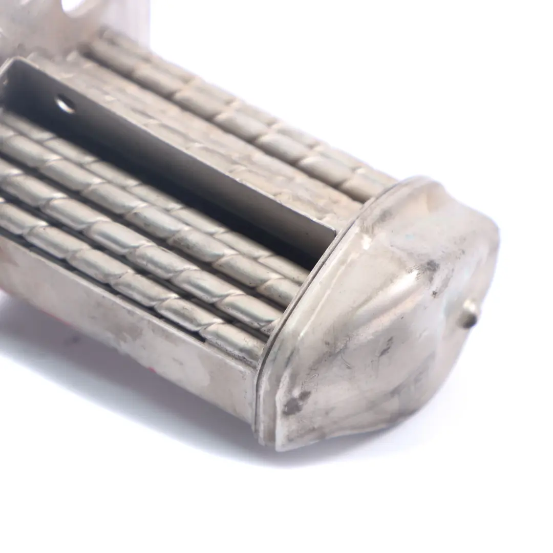 Refrigeratore valvola EGR gas di scarico per Opel Insignia A 2.0 CDTI con numero di parte 55572962 Opel Insignia A 2.0 CDTI Refrigeratore valvola EGR gas di scarico - SKU 55572962 - Numero di parte 55572962