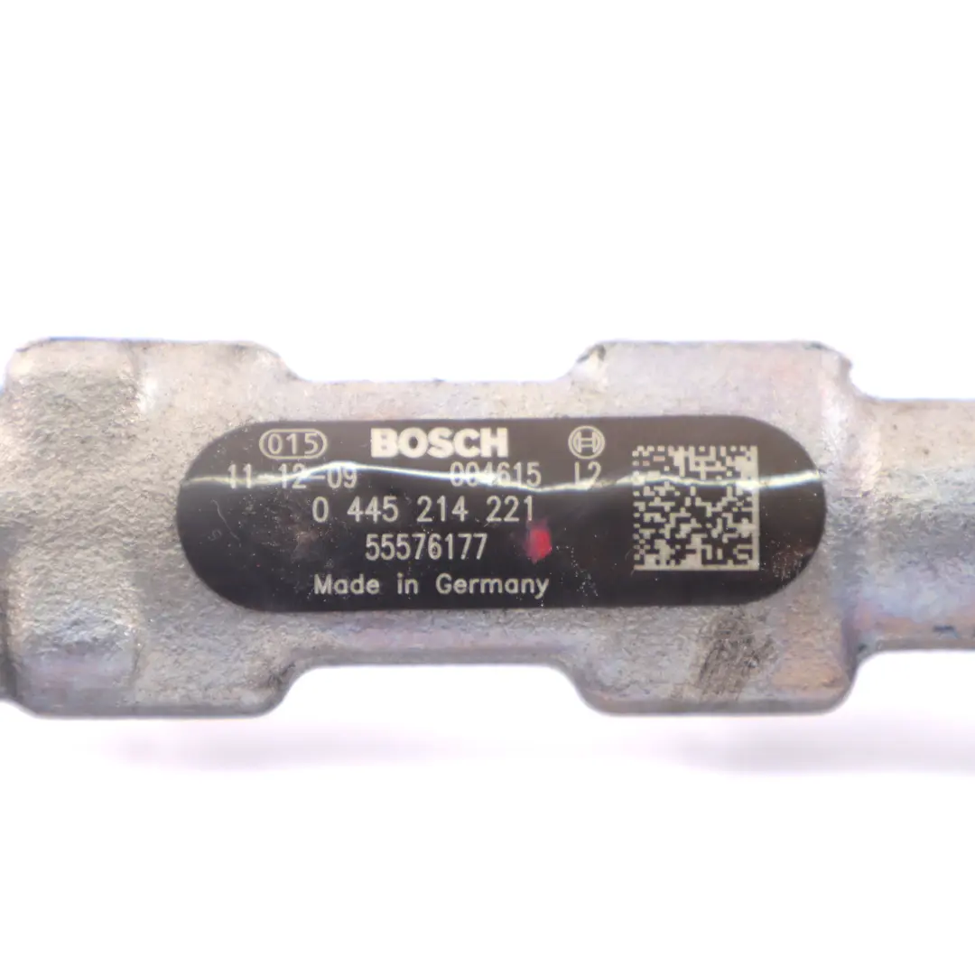 Injector Rail Line to Vauxhall Astra J Insignia A Zafira C 2.0 CDTi Fuel with Part number 55576177 Vauxhall Astra J Insignia A Zafira C 2.0 CDTi Fuel Injector Rail Line - SKU 55576177 - Part number 55576177