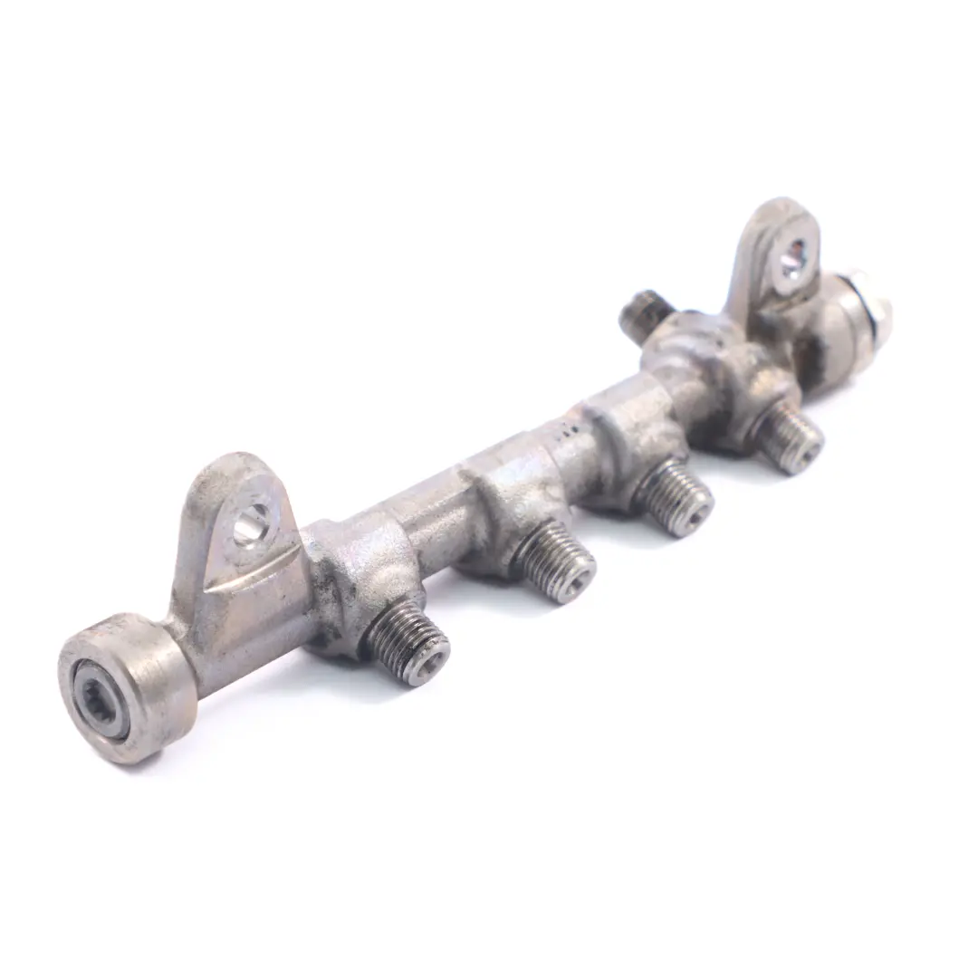 Vauxhall Astra J Insignia A Zafira C 2.0 CDTi Fuel Injector Rail Line - SKU 55576177 - Part number 55576177