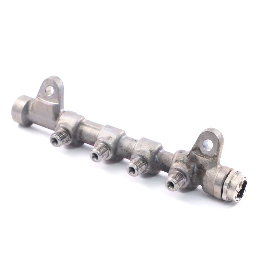 Vauxhall Astra J Insignia A Zafira C 2.0 CDTi Fuel Injector Rail Line - SKU 55576177 - Part number 55576177