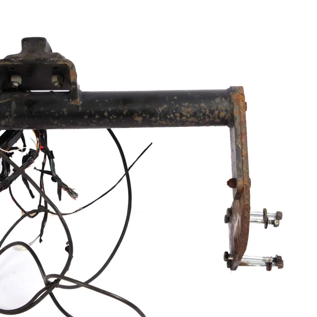 Mercedes-Benz Sprinter W906 PCT Towing Hitch Towbar Tow Bar Mechanism to with Part number 55R-0110335 Mercedes-Benz Sprinter W906 PCT Towing Hitch Towbar Tow Bar Mechanism - SKU 55R-0110335 - Part number 55R-0110335