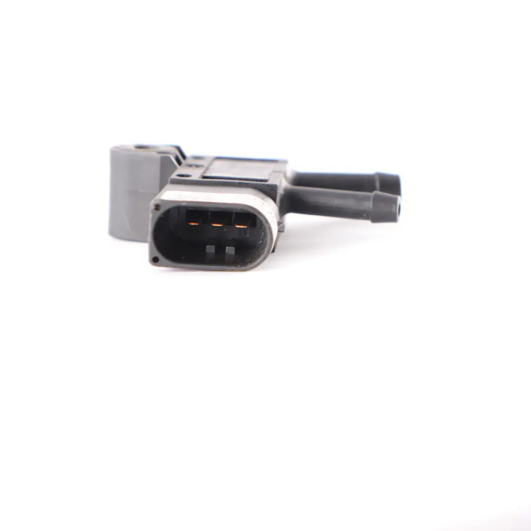 DPF Differential Pressure Sensor to Jeep Grand Cherokee WK Commander XK with Part number 56044587AA Jeep Grand Cherokee WK Commander XK DPF Differential Pressure Sensor - SKU 56044587AA - Part number 56044587AA