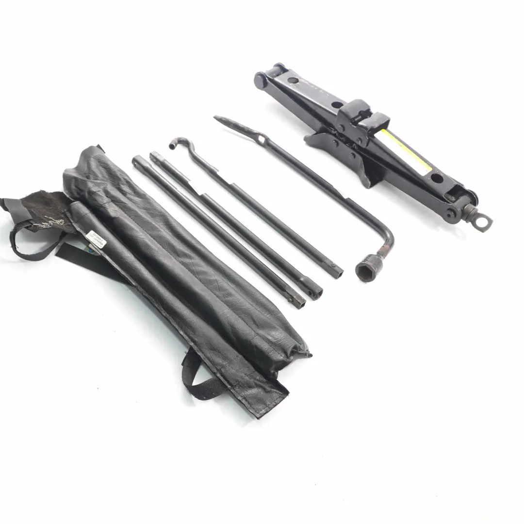 Kit herramientas almacenamiento tuerca Rueda elevación Jack para Jeep Commander con número de pieza 56052848AA Jeep Commander Kit herramientas almacenamiento tuerca Rueda elevación Jack - SKU 56052848AA - Número de pieza 56052848AA