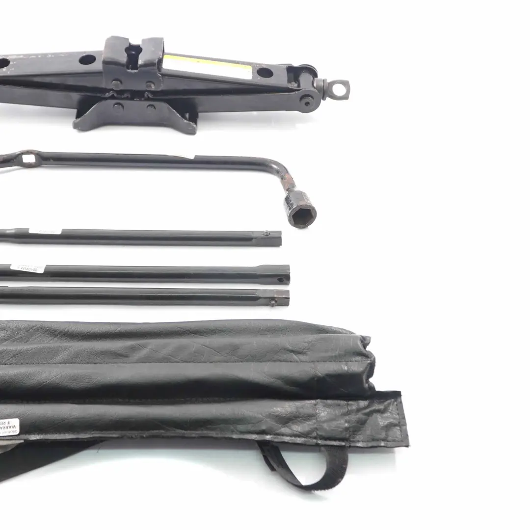 Jeep Commander Kit herramientas almacenamiento tuerca Rueda elevación Jack - SKU 56052848AA - Número de pieza 56052848AA