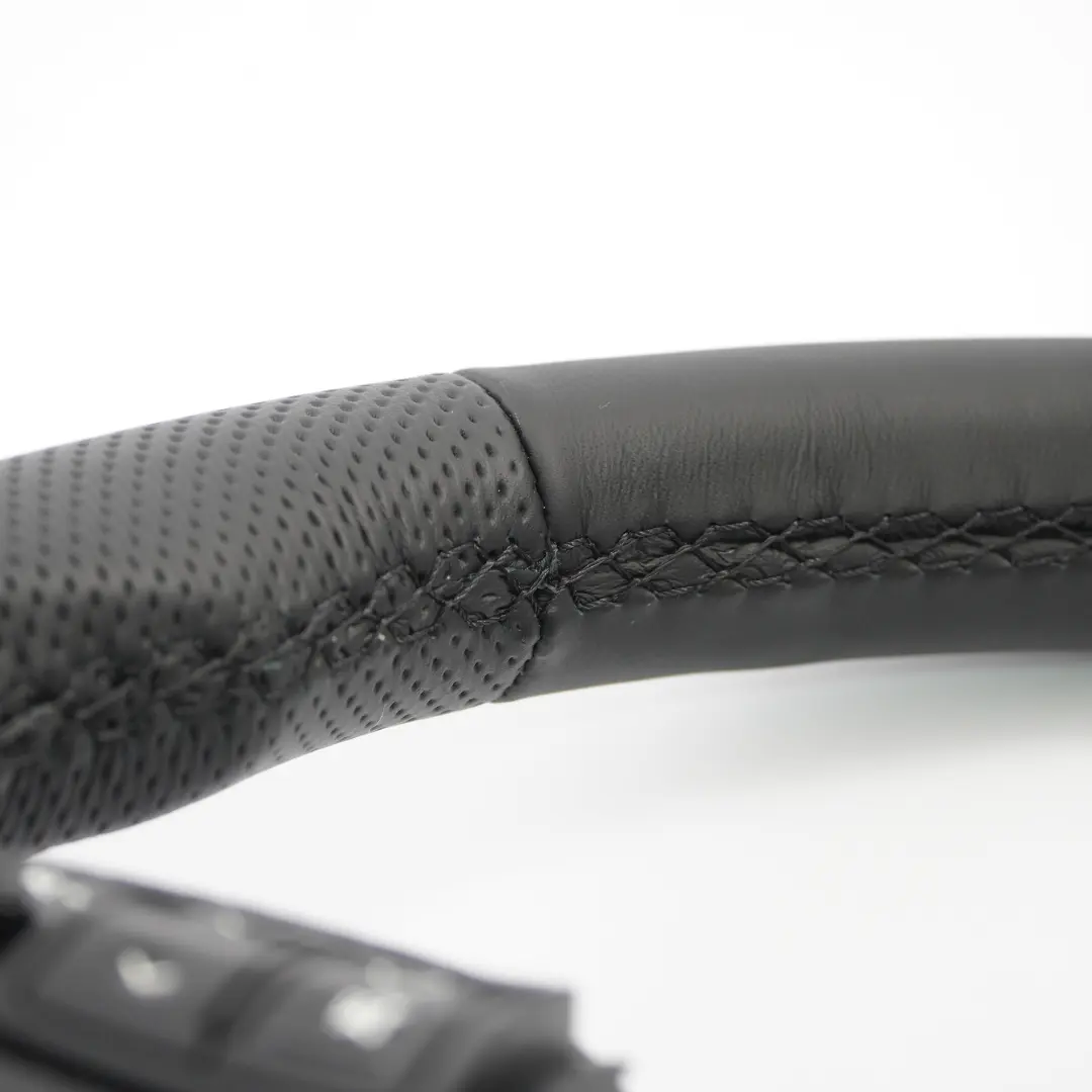 NUEVO Volante Multifunción Cuero Negro para Kia Ceed 1 con número de pieza 56110-1H580EQ Kia Ceed 1 NUEVO Volante Multifunción Cuero Negro - SKU 56110-1H580EQ - Número de pieza 56110-1H580EQ