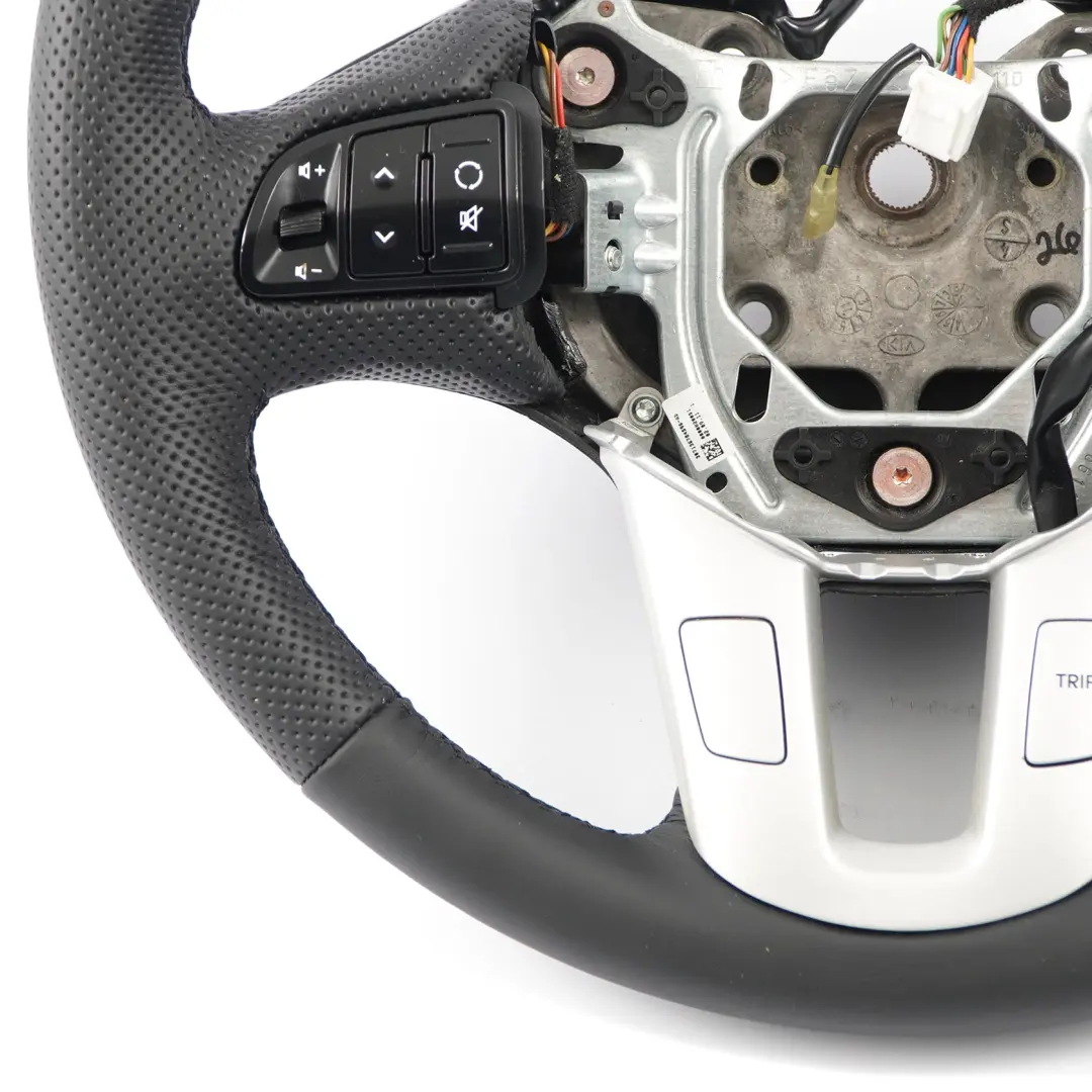 Leather Steering Wheel Multifunction to Kia Ceed 1 NEW Black with Part number 56110-1H580EQ Kia Ceed 1 NEW Black Leather Steering Wheel Multifunction - SKU 56110-1H580EQ - Part number 56110-1H580EQ