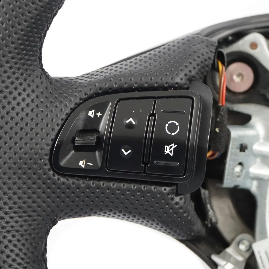 NOUVEAU Volant multifonction en cuir noir pour Kia Ceed 1 à propos du numéro de pièce 56110-1H580EQ Kia Ceed 1 NOUVEAU Volant multifonction en cuir noir - SKU 56110-1H580EQ - Numéro de pièce 56110-1H580EQ