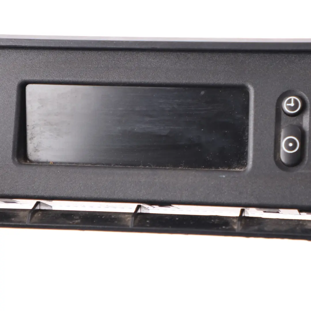 Screen Vauxhall VIVARO A Dashboard Monitor Clock Screen to with Part number 565412769 Screen Vauxhall VIVARO A Dashboard Monitor Clock Screen - SKU 565412769 - Part number 565412769