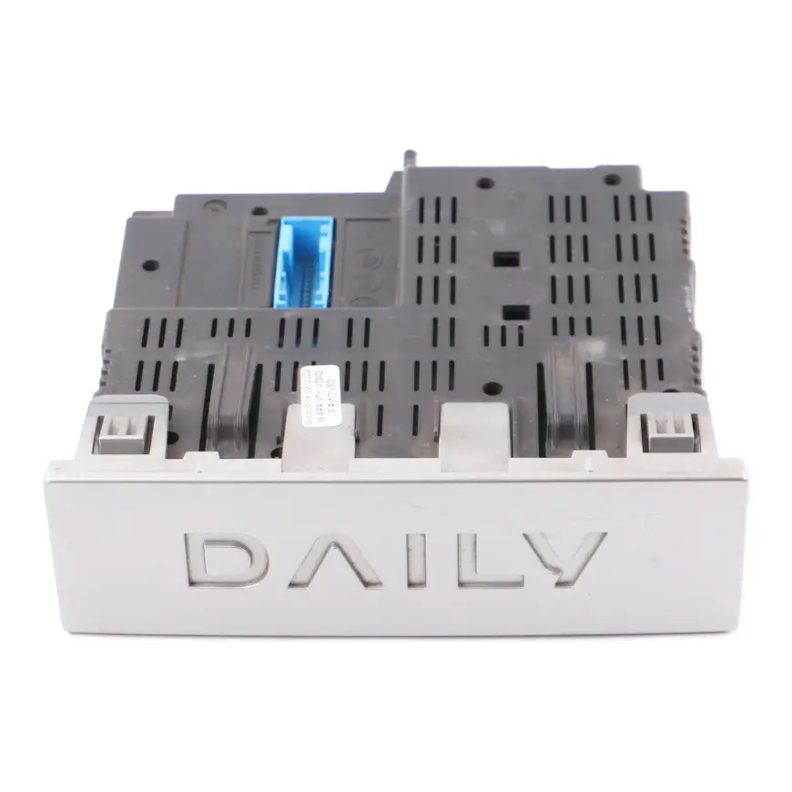 Control Unit Module ECU to Iveco Daily Blue Me with Part number 5801373144 Iveco Daily Blue Me Control Unit Module ECU - SKU 5801373144 - Part number 5801373144