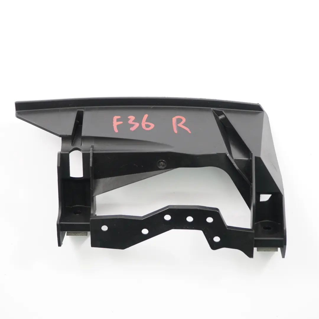 Faro Soporte Soporte de la lámpara de montaje derecho 130 para BMW F36 con número de pieza 1305819030 BMW F36 Faro Soporte Soporte de la lámpara de montaje derecho 130 - SKU 5819030 - Número de pieza 1305819030