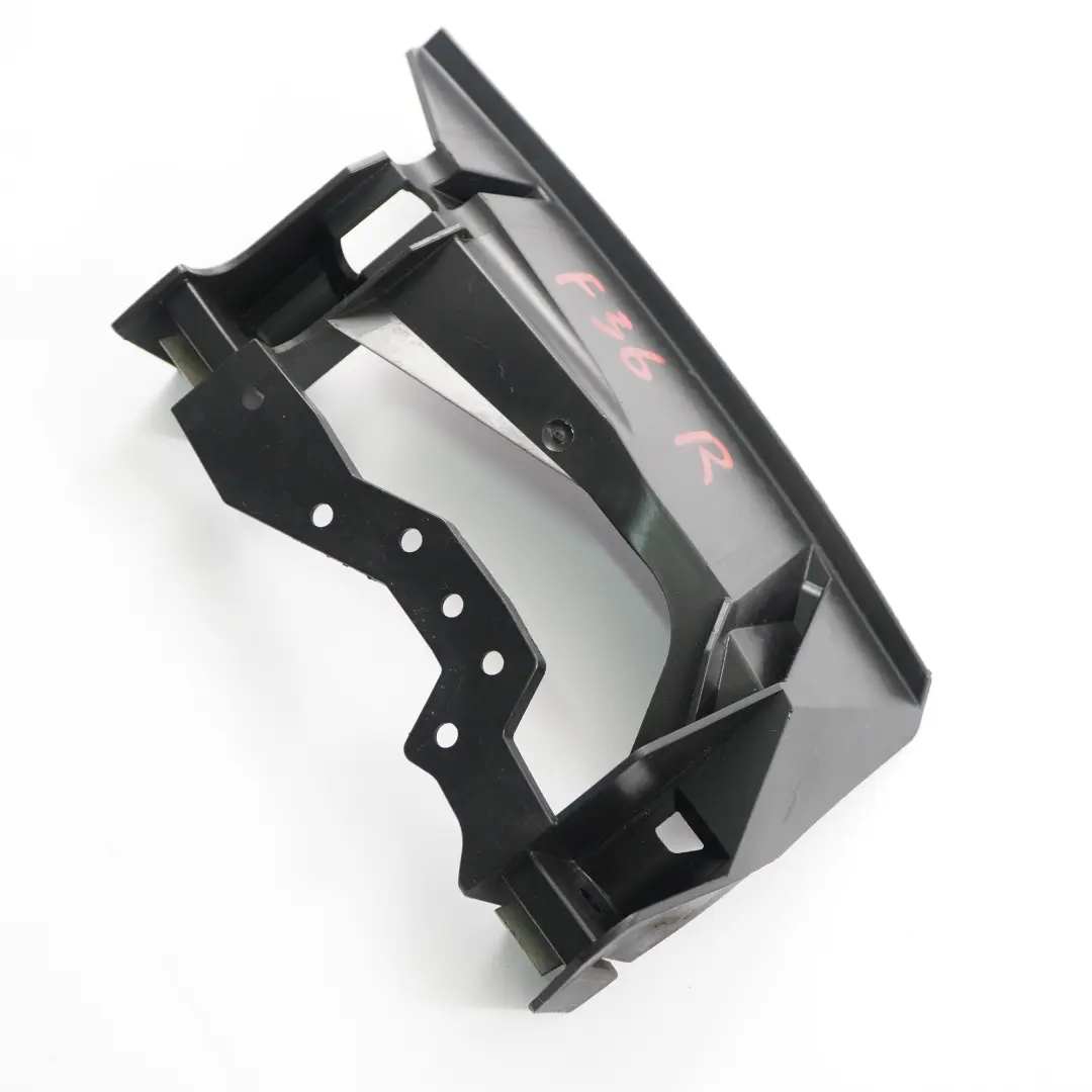 Faro Soporte Soporte de la lámpara de montaje derecho 130 para BMW F36 con número de pieza 1305819030 BMW F36 Faro Soporte Soporte de la lámpara de montaje derecho 130 - SKU 5819030 - Número de pieza 1305819030