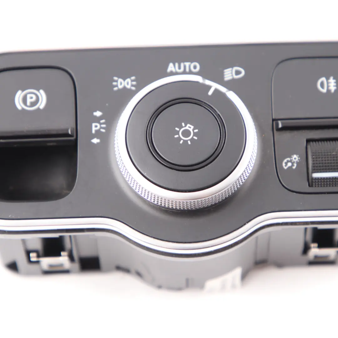  Interrupteur de lumière Mercedes W177 W247 Bouton de contrôle phares - SKU A2479052902 - Numéro de pièce A2479052902