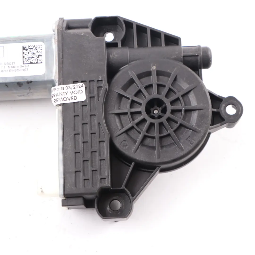  Motore Mercedes W205 Motore alzacristalli porta anteriore destra A2059060113 - SKU 5A02D62 - Numero di parte 5A02D62