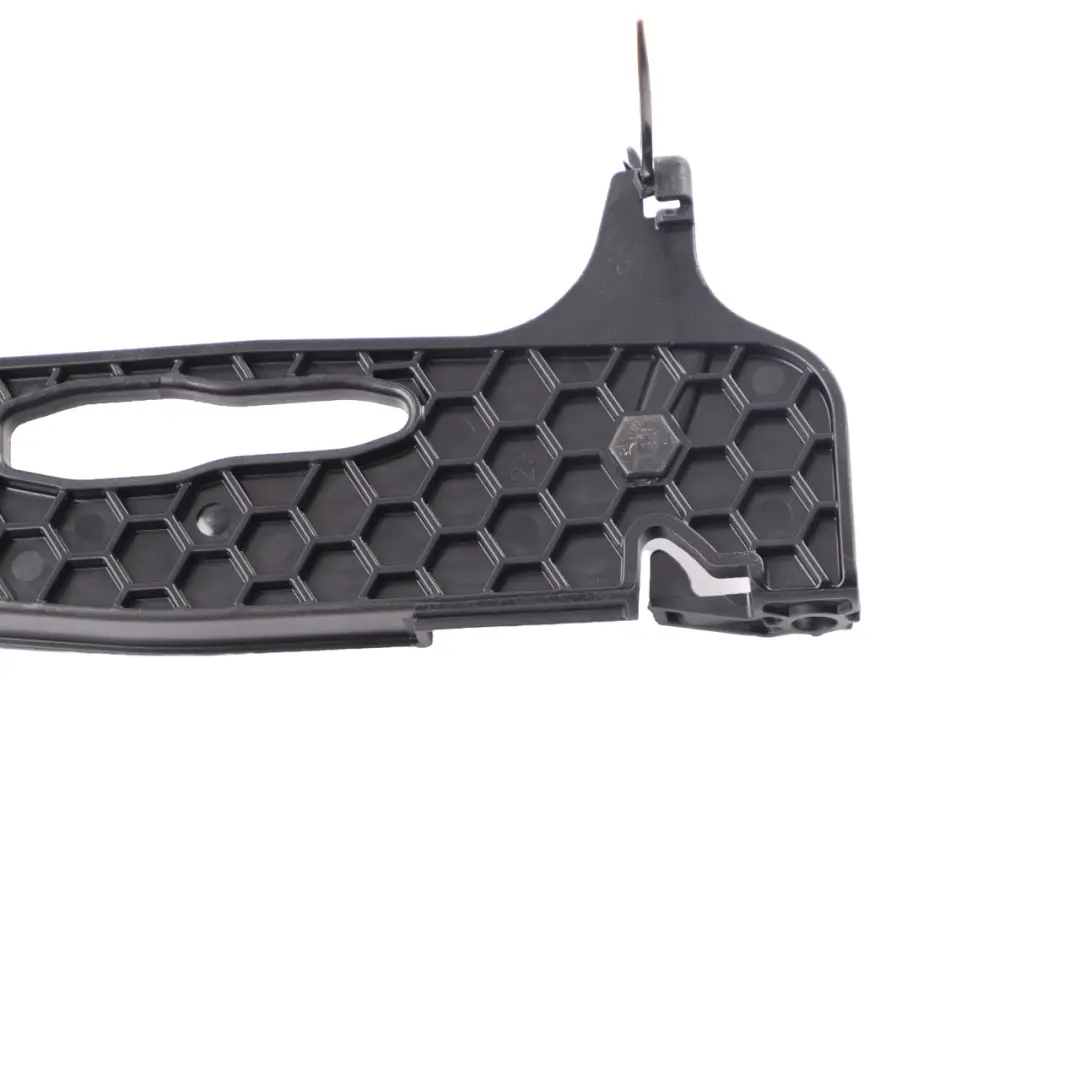 Radio Control Head Unit to Mini F54 F55 F56 F57 F60 with Part number 5A1EDE4 Mini F54 F55 F56 F57 F60 Radio Control Head Unit - SKU 5A1EDE4 - Part number 5A1EDE4