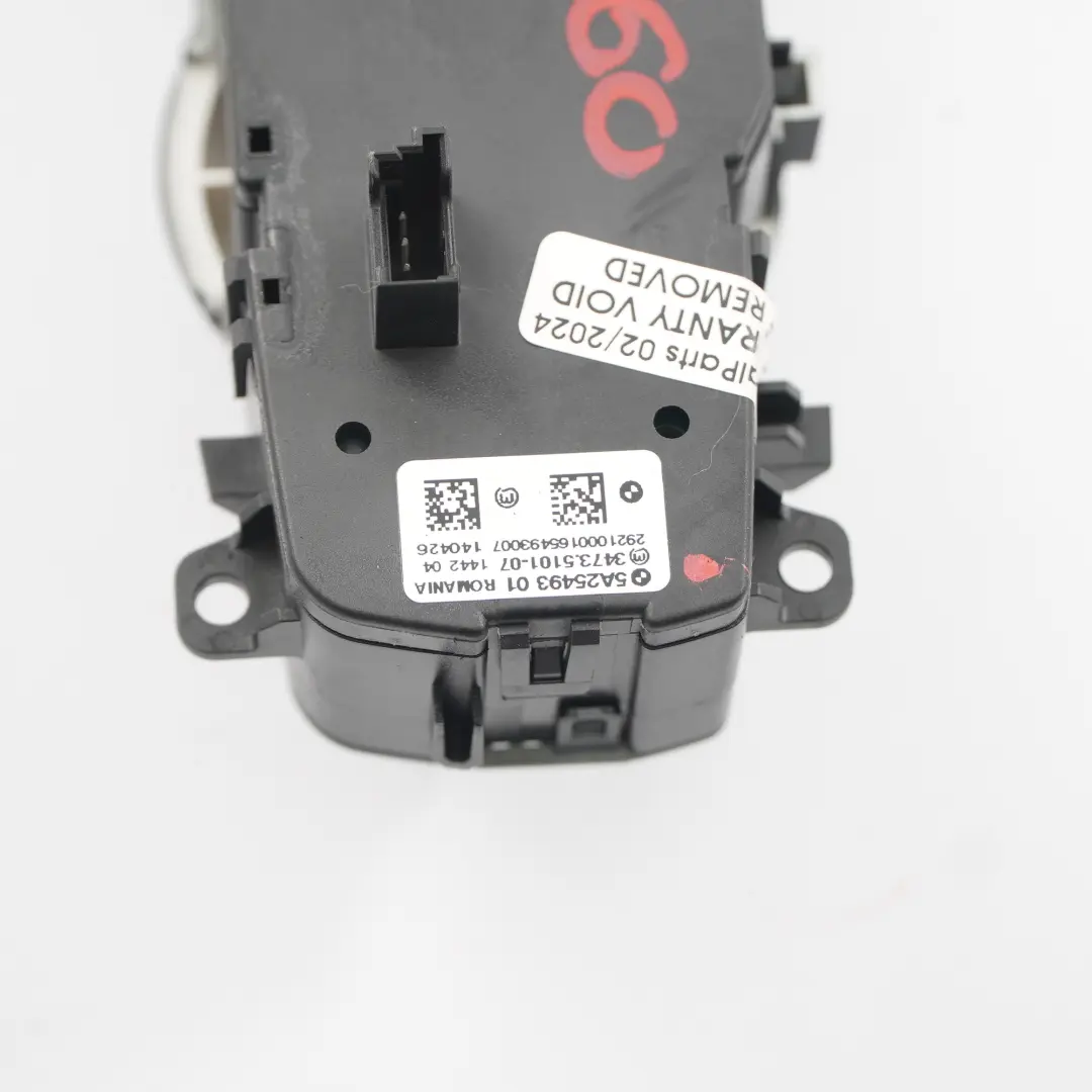 Headlight Switch Control Element Fog Light Panel to Mini Countryman F60 with Part number 5A25493 Mini Countryman F60 Headlight Switch Control Element Fog Light Panel - SKU 5A25493 - Part number 5A25493