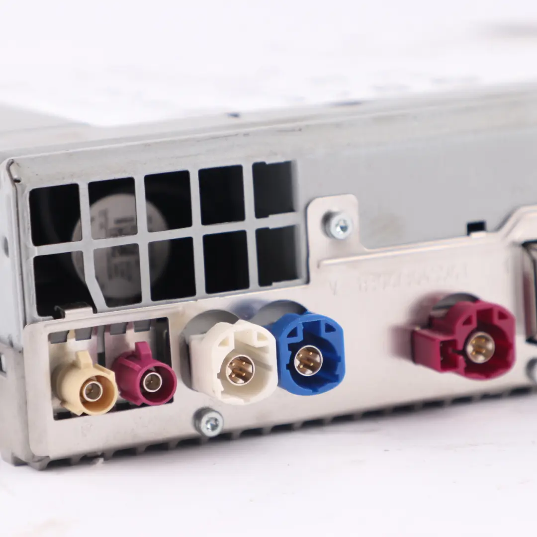 Head Unit BMW F40 Radio Player Navigation Control Module Harman Becker to with Part number 5A2BF31 Head Unit BMW F40 Radio Player Navigation Control Module Harman Becker - SKU 5A2BF31 - Part number 5A2BF31