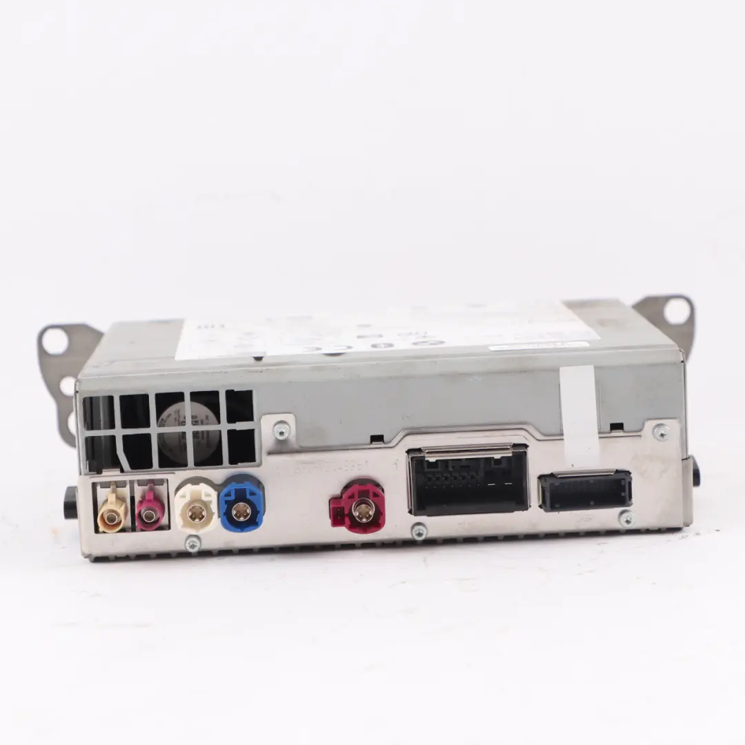 Head Unit BMW F40 Radio Player Navigation Control Module Harman Becker to with Part number 5A2BF31 Head Unit BMW F40 Radio Player Navigation Control Module Harman Becker - SKU 5A2BF31 - Part number 5A2BF31