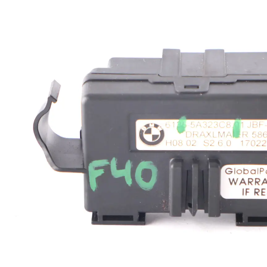 BMW F40 Skrzynka Bezpieczników - SKU 5A323C8 - Numer Części 5A323C8