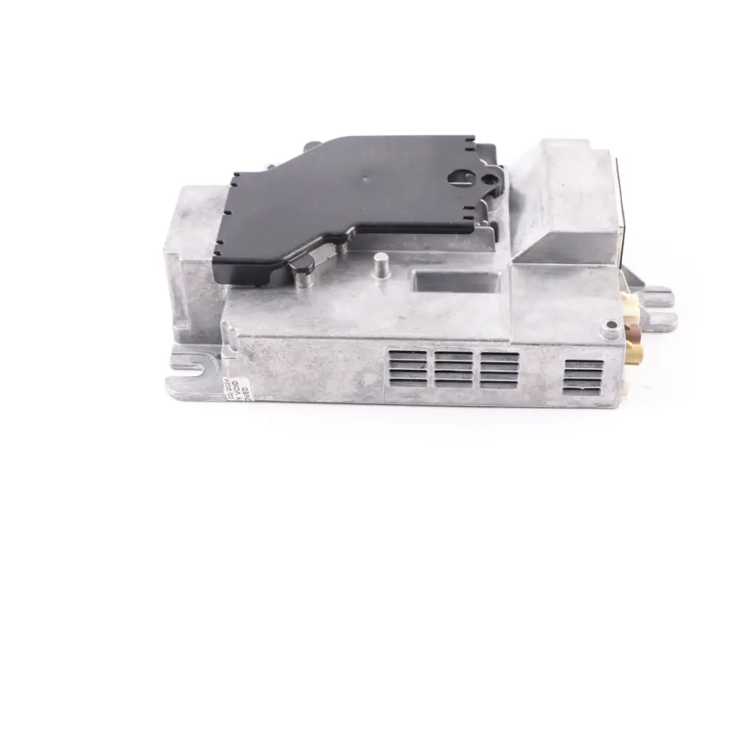 Hifi Audio Sound AMP Amplifier Module RAM DAB to BMW F40 G20 G21 G30 G31 with Part number 5A923E3 BMW F40 G20 G21 G30 G31 Hifi Audio Sound AMP Amplifier Module RAM DAB - SKU 5A923E3 - Part number 5A923E3