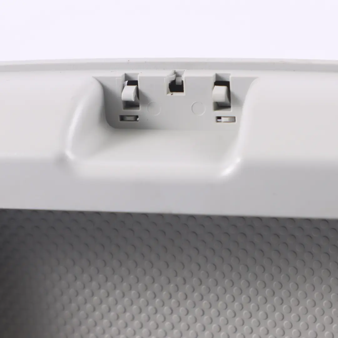 Dachleuchte Vorne Lese Lampe Schalter Grau 5G0868837 für Volkswagen Golf Sportsvan mit Teilenummer 5G0868837-1 Volkswagen Golf Sportsvan Dachleuchte Vorne Lese Lampe Schalter Grau 5G0868837 - SKU 5G0868837-1 - Teilenummer 5G0868837-1