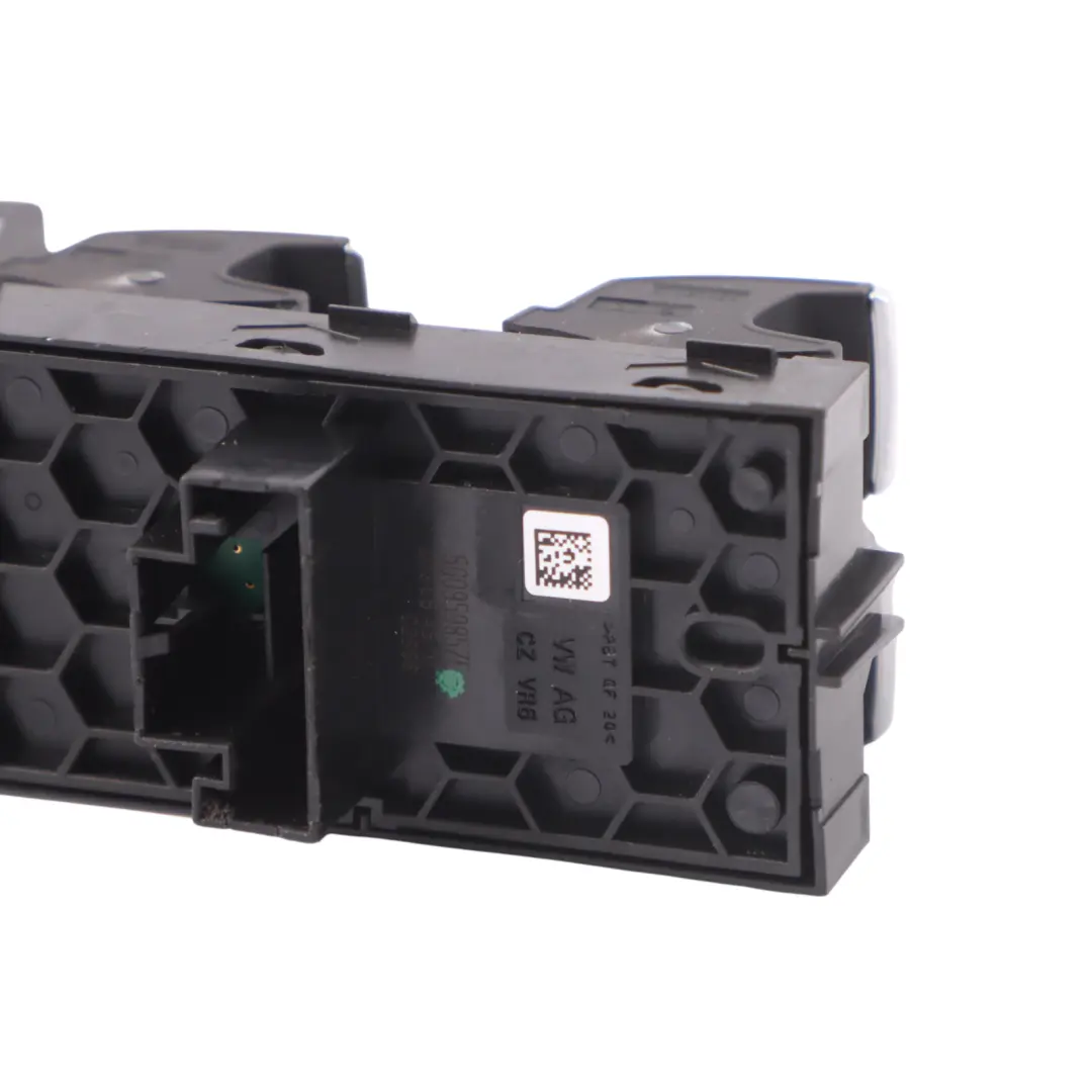 Interrupteur régulation vitre avant droite pour VW Volkswagen Golf CD1 à propos du numéro de pièce 5G0959857E VW Volkswagen Golf CD1 Interrupteur régulation vitre avant droite - SKU 5G0959857E - Numéro de pièce 5G0959857E