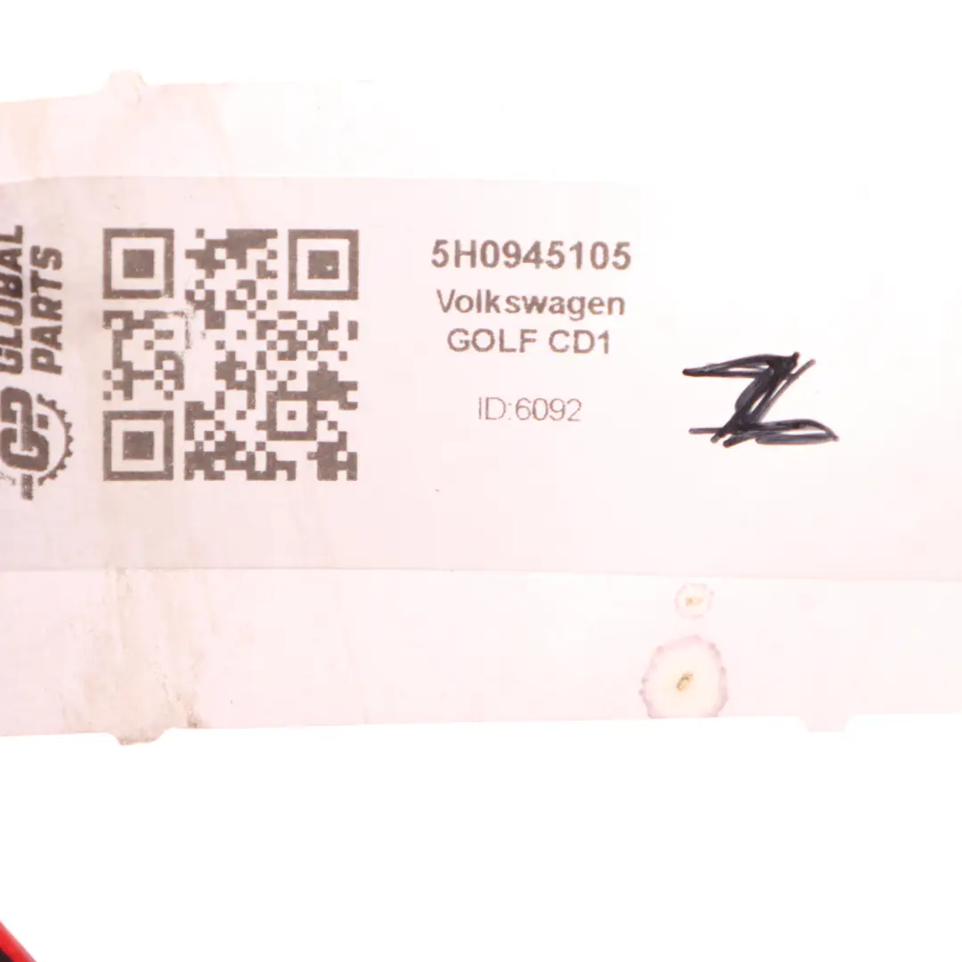 Reflector Lamp Rear Left N/S Bumper Trim Reflection Red to Volkswagen CD1 with Part number 5H0945105 Volkswagen CD1 Reflector Lamp Rear Left N/S Bumper Trim Reflection Red - SKU 5H0945105 - Part number 5H0945105