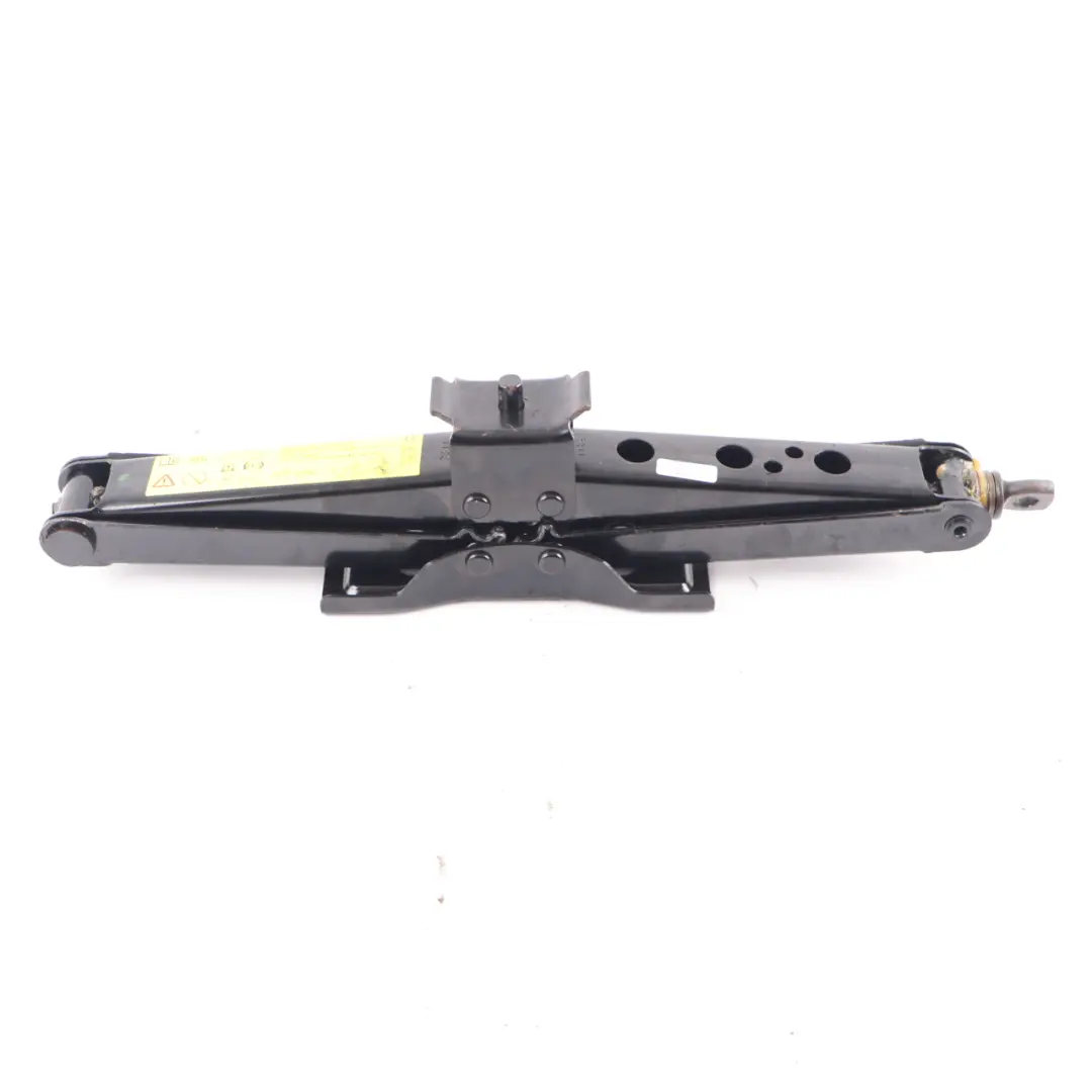 Lifting Jack Tool to Land Rover Discovery 4 Range Rover Sport Car with Part number 5H3217080BC Land Rover Discovery 4 Range Rover Sport Car Lifting Jack Tool - SKU 5H3217080BC - Part number 5H3217080BC